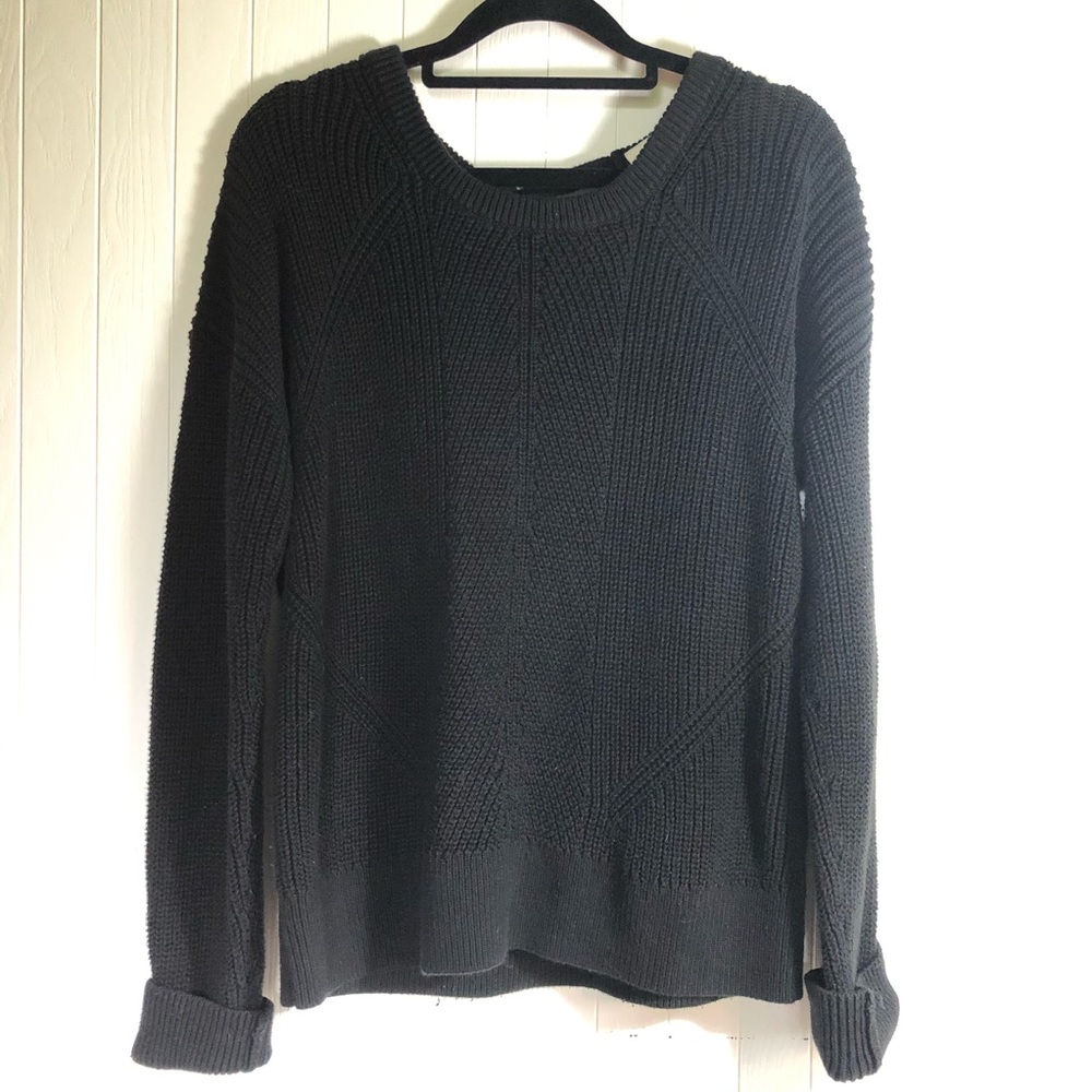 Knit sweater